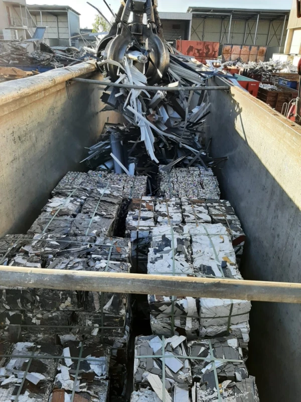 EMMAR - Transport odpadów i surowców wtórnych