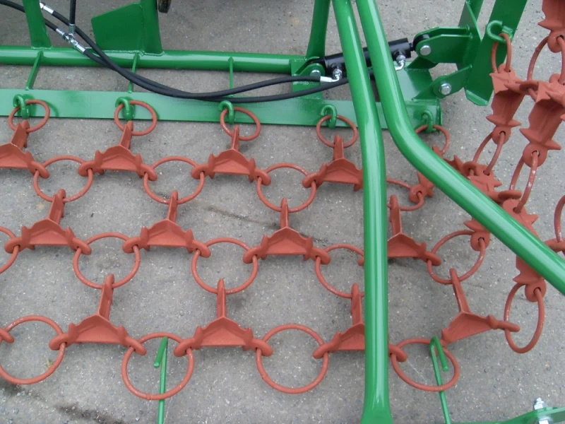 Brony łąkowe hydraulicznie sterowane o szerokości 6 metrów