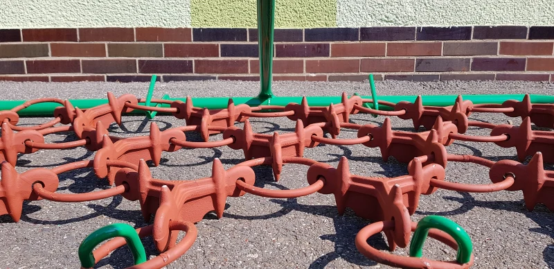 Brony łąkowe o szerokości roboczej 2 metrów